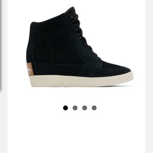 Sorel Women's Black and Cream Sneakers